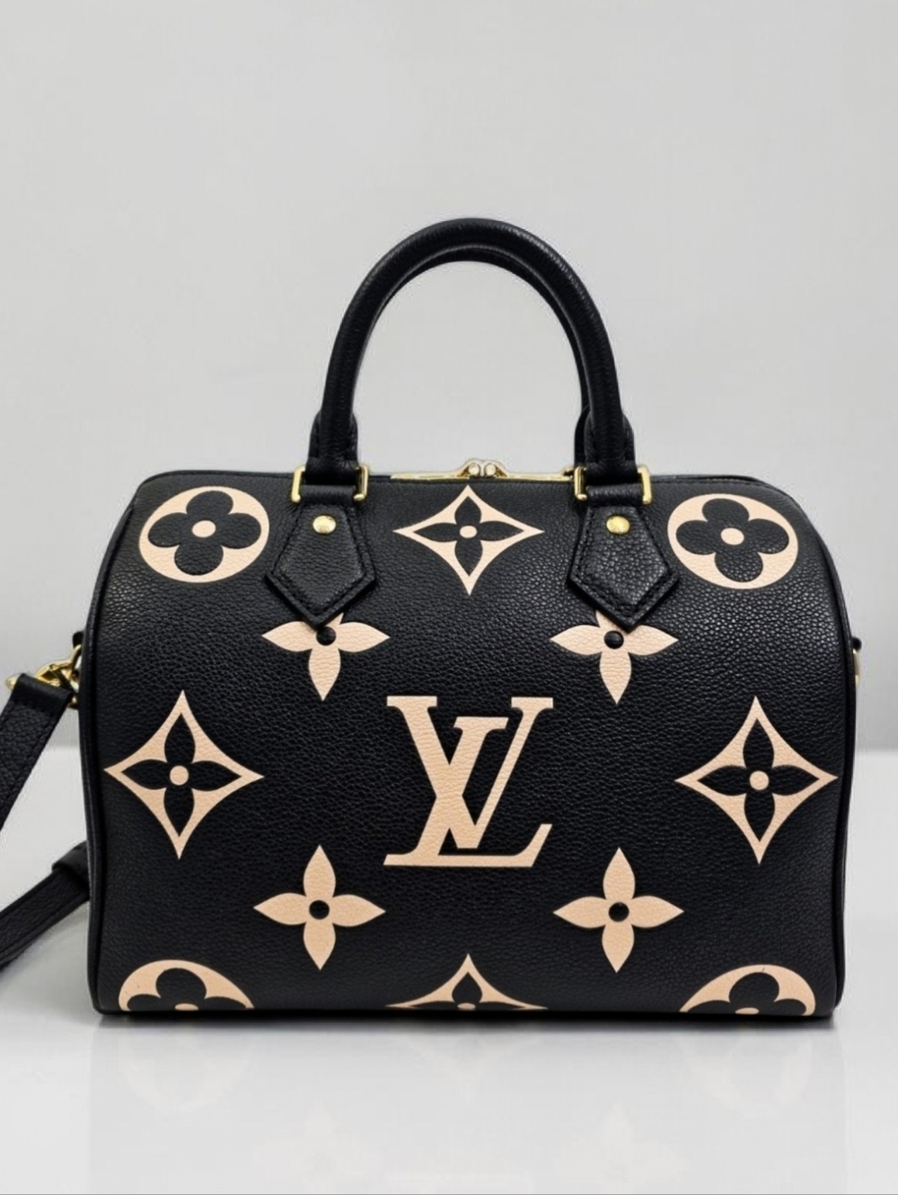 ✨️Authentic Louis Vuitton speedy25 Bicolor Monogram Crossbody Bag